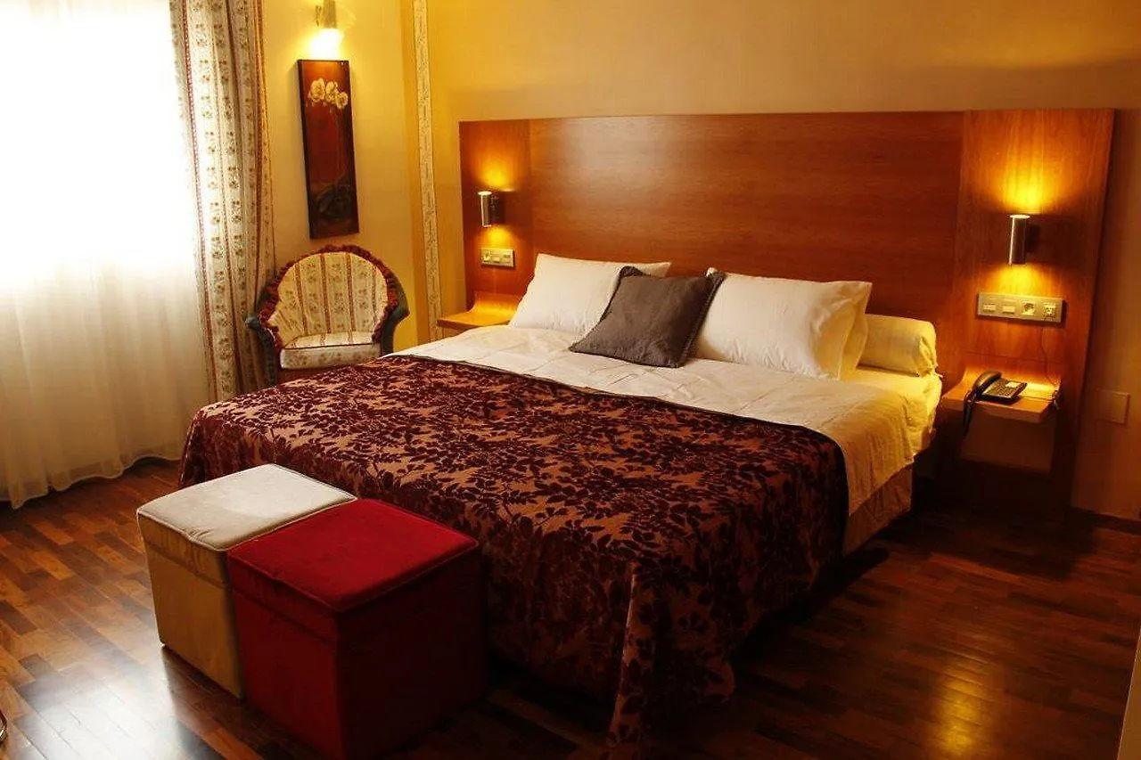 Hotel Villa Erina By Bossh مانيلفا 3*,  إسبانيا